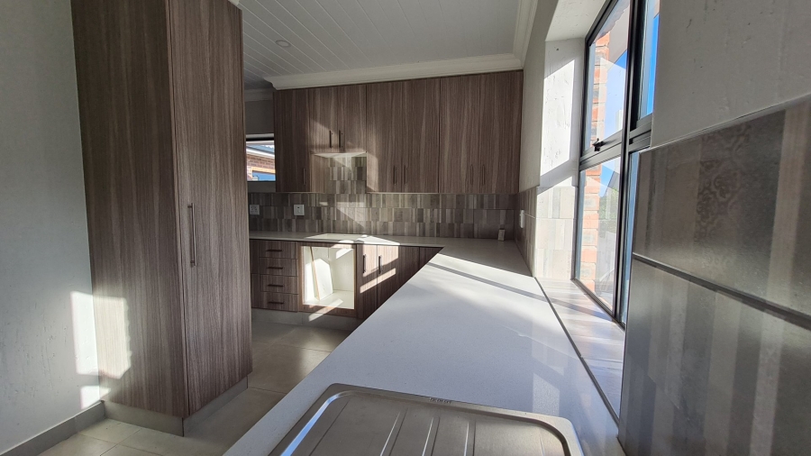 3 Bedroom Property for Sale in Dana Bay Western Cape